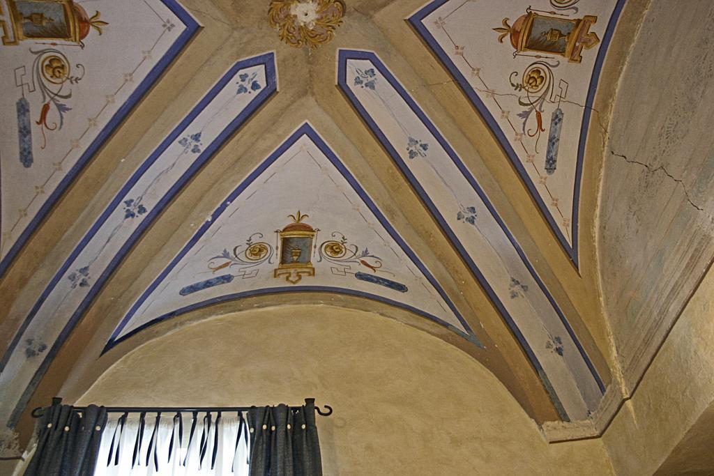 Casa Nobile Bed & Breakfast Tovo San Giacomo Стая снимка